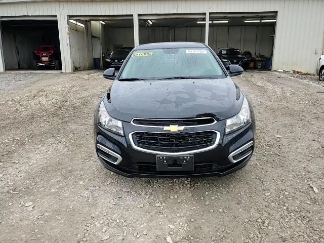 2016 Chevrolet Cruze - Image 13