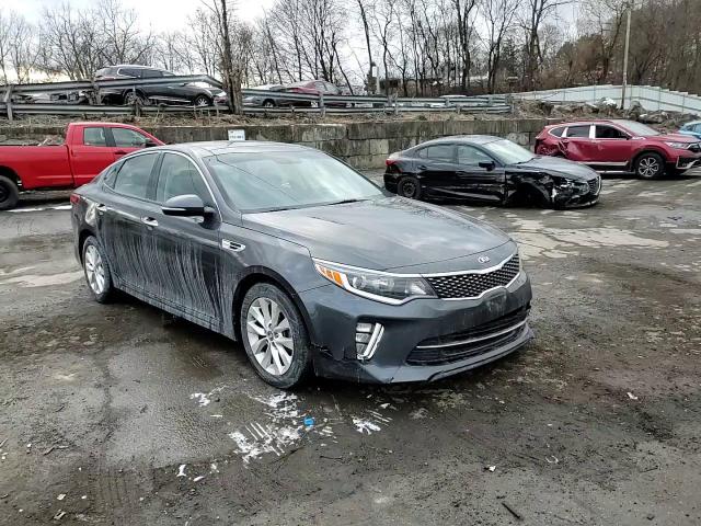 2018 Kia Optima - Image 13