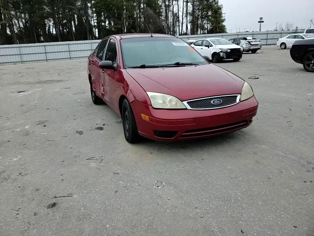 2005 Ford Focus - Image 10