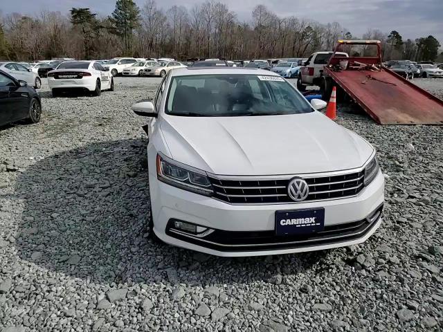 2017 Volkswagen Passat - Image 11