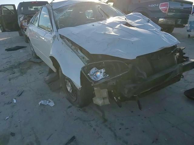 2005 Nissan Altima - Image 10