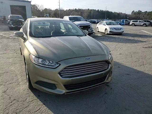 2013 Ford Fusion - Image 13