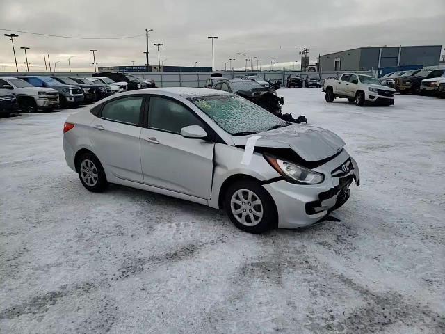 2014 Hyundai Accent - Image 11