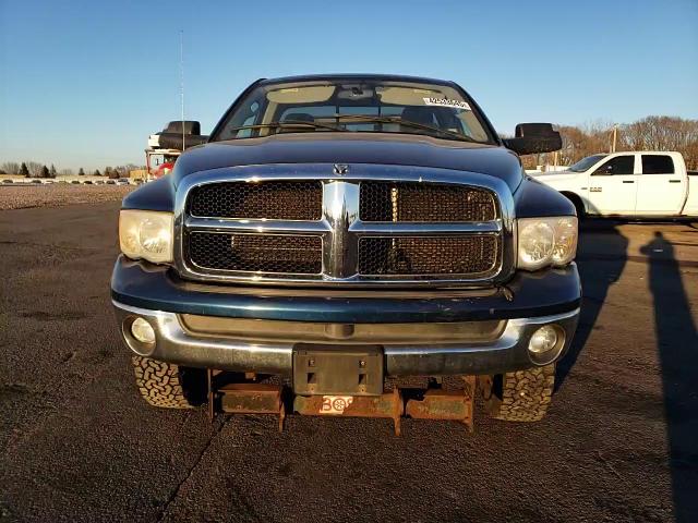 2004 Dodge RAM - Image 11