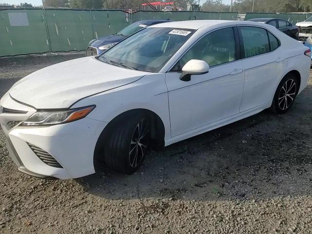 2018 Toyota Camry - Image 10