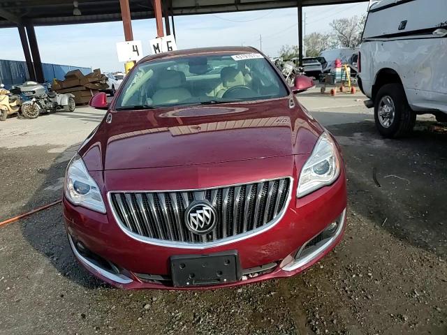2017 Buick Regal - Image 14
