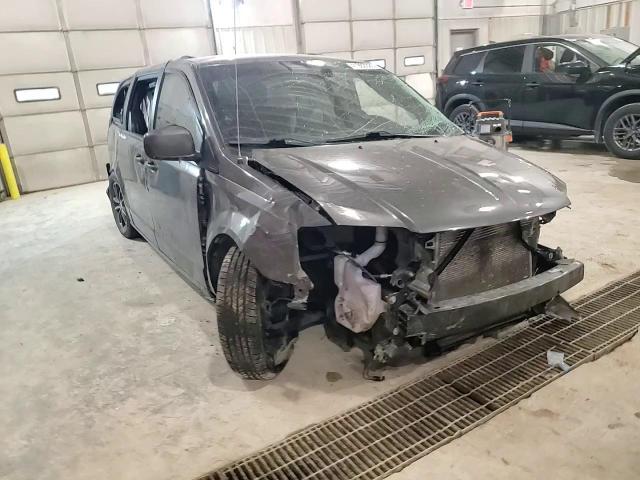 2019 Dodge Caravan - Image 11