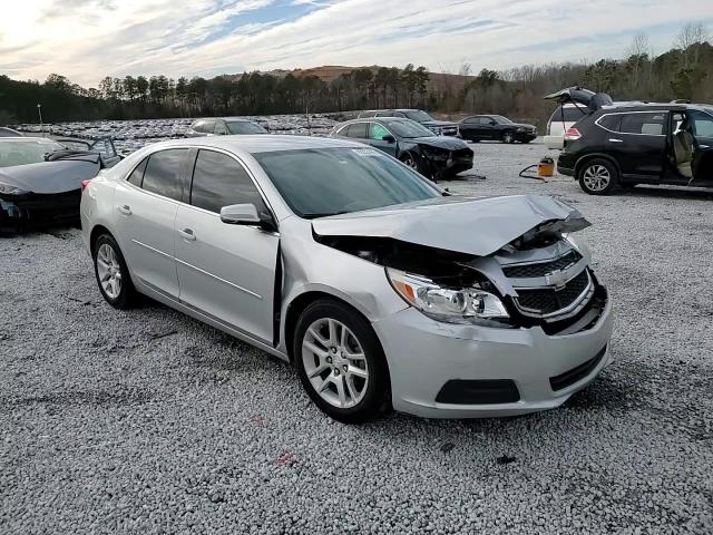 2013 Chevrolet Malibu - Image 10