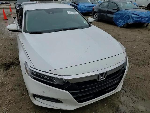 2018 Honda Accord - Image 11