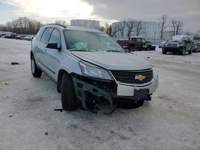 2015 Chevrolet Traverse - Image 12
