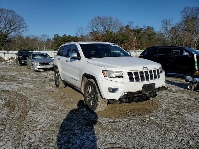 2015 Jeep Grand Cherokee - Image 12