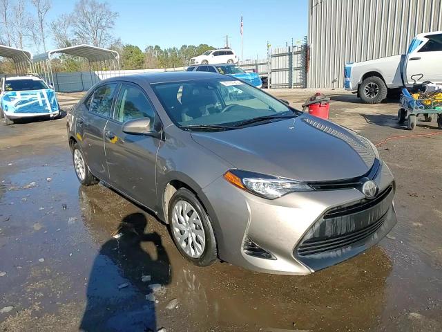 2018 Toyota Corolla - Image 13