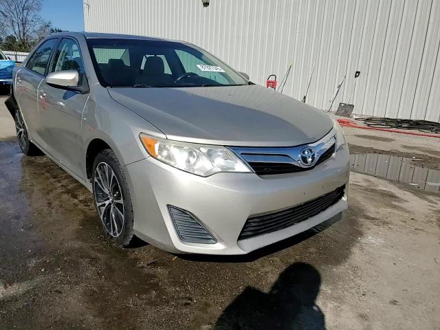 2014 Toyota Camry - Image 13
