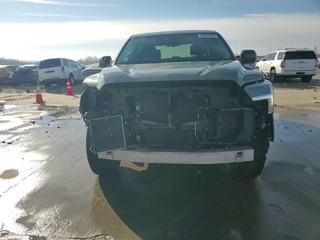 2022 Toyota Tundra - Image 14