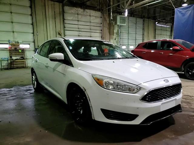 2015 Ford Focus - Image 13