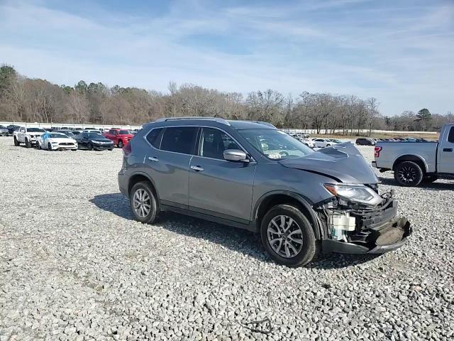 2018 Nissan Rogue - Image 12