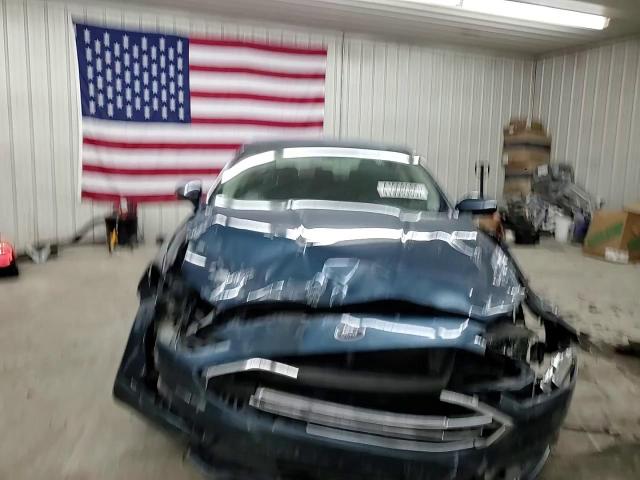 2018 Ford Fusion - Image 11