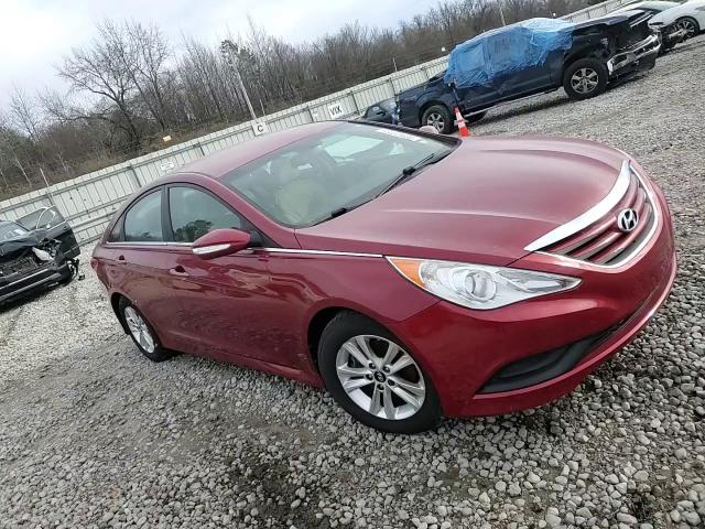 2014 Hyundai Sonata - Image 11