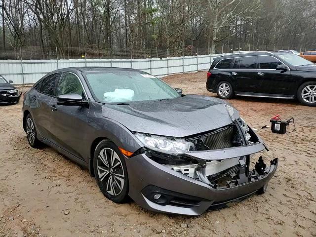 2018 Honda Civic - Image 10
