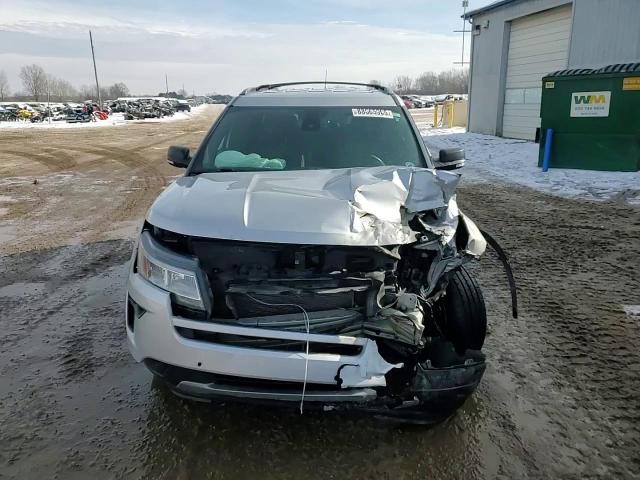 2019 Ford Explorer - Image 14