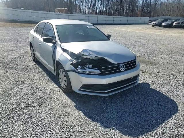 2016 Volkswagen Jetta - Image 11