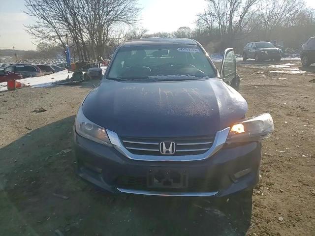 2013 Honda Accord - Image 11
