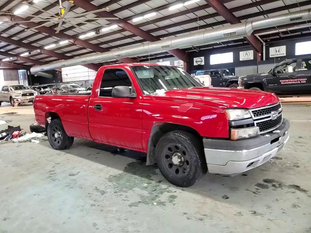 2006 Chevrolet Silverado - Image 10