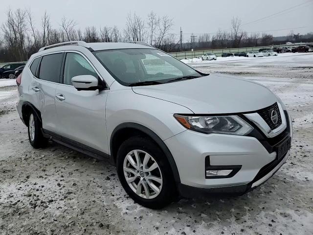 2018 Nissan Rogue - Image 14