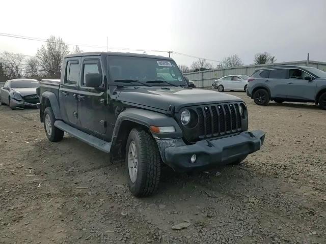 2020 Jeep Gladiator - Image 11