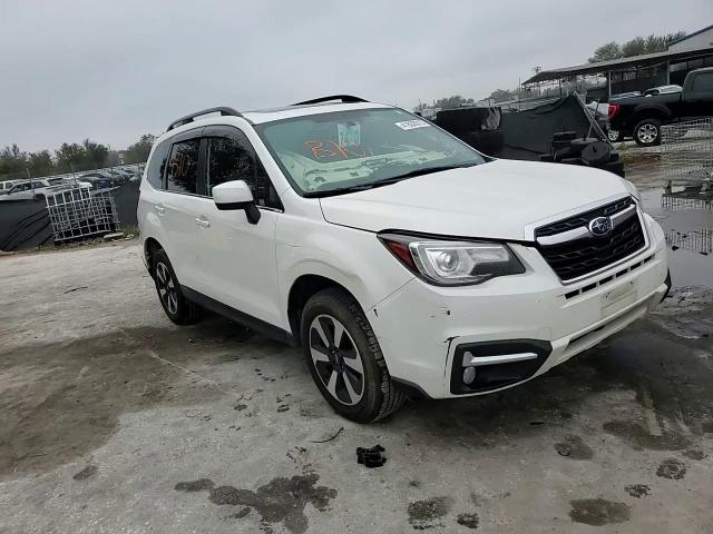 2017 Subaru Forester - Image 12