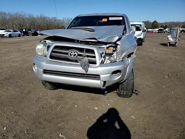 2010 Toyota Tacoma - Image 11