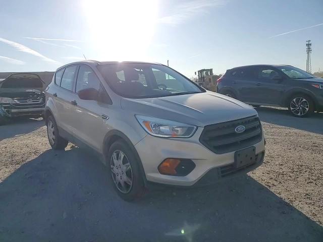2017 Ford Escape - Image 10