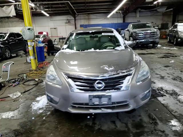 2014 Nissan Altima - Image 11