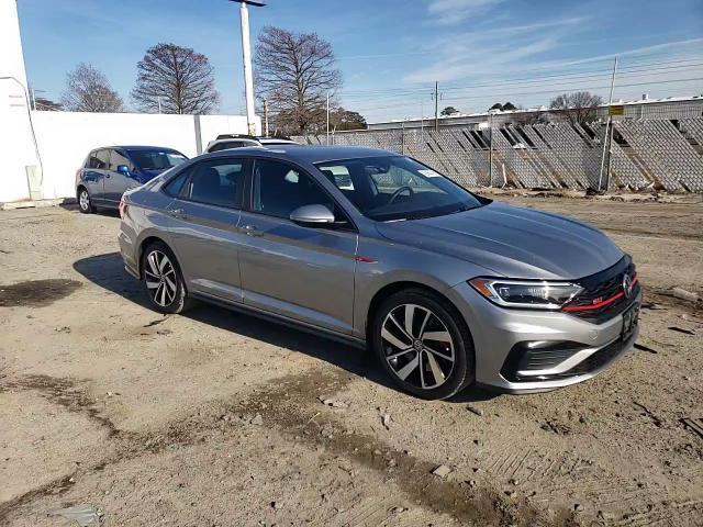 2021 Volkswagen Jetta - Image 11