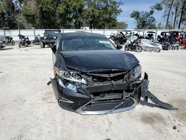 2018 Lexus ES - Image 11
