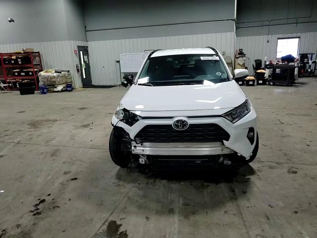 2021 Toyota RAV 4 - Image 11