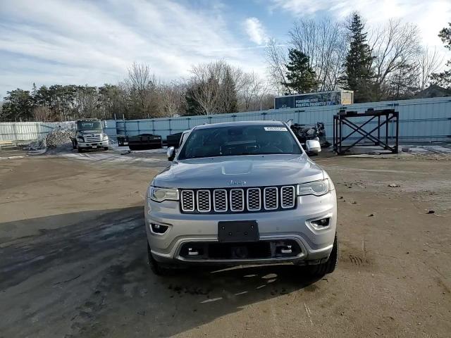 2017 Jeep Grand Cherokee - Image 11