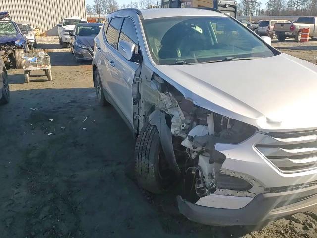 2014 Hyundai Santa Fe - Image 11