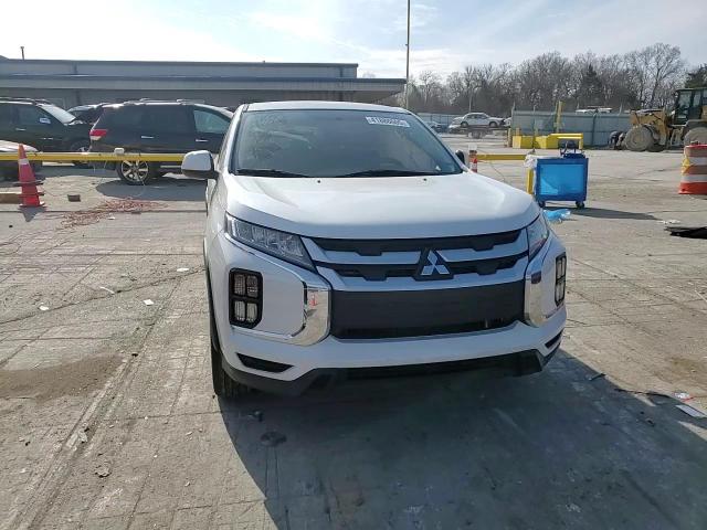 2020 Mitsubishi Outlander - Image 11