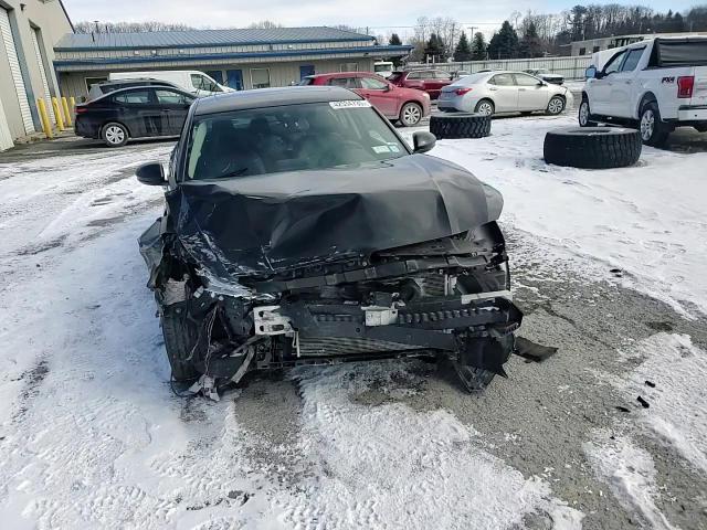 2019 Nissan Altima - Image 11