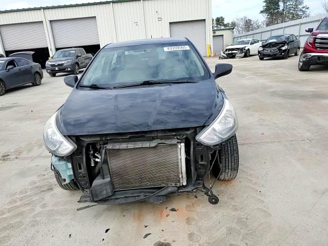 2016 Hyundai Accent - Image 11