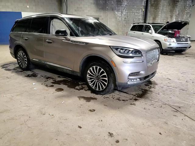 2020 Lincoln Aviator - Image 14