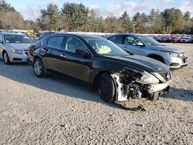 2018 Nissan Altima - Image 11