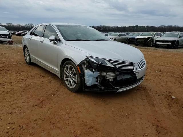 2016 Lincoln MKZ - Image 10