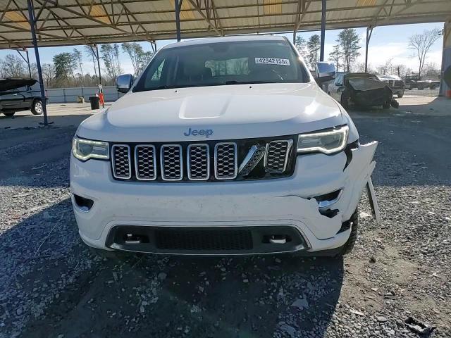 2017 Jeep Grand Cherokee - Image 12