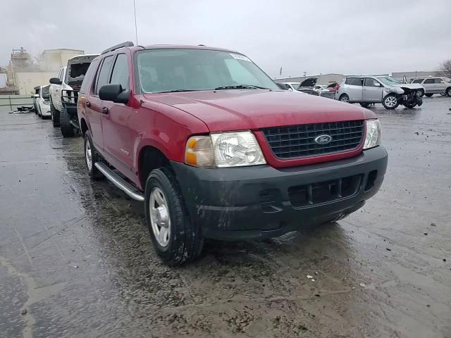 2005 Ford Explorer - Image 12