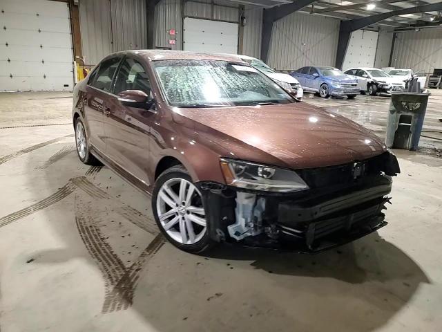 2017 Volkswagen Jetta - Image 11