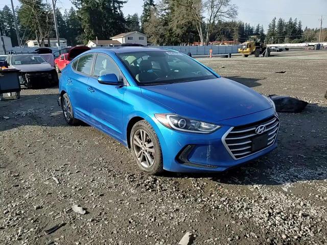 2017 Hyundai Elantra - Image 11