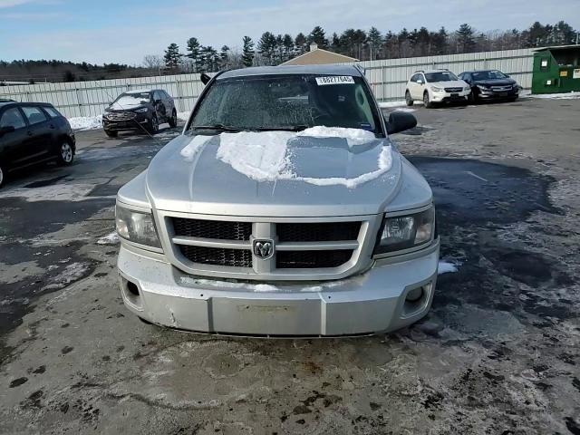 2011 Dodge Dakota - Image 11