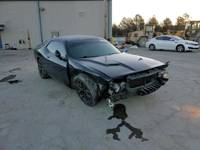 2019 Dodge Challenger - Image 13